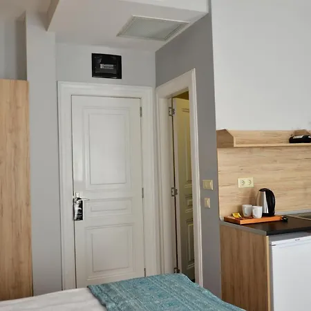 Andi 2* Istanbulská provincie