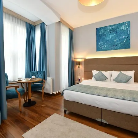 Otel Andi 2*