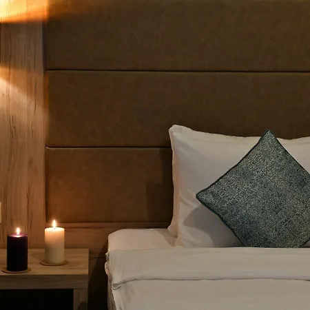 Otel Andi 2*